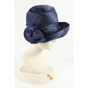 Cappello blu in raso Vintage